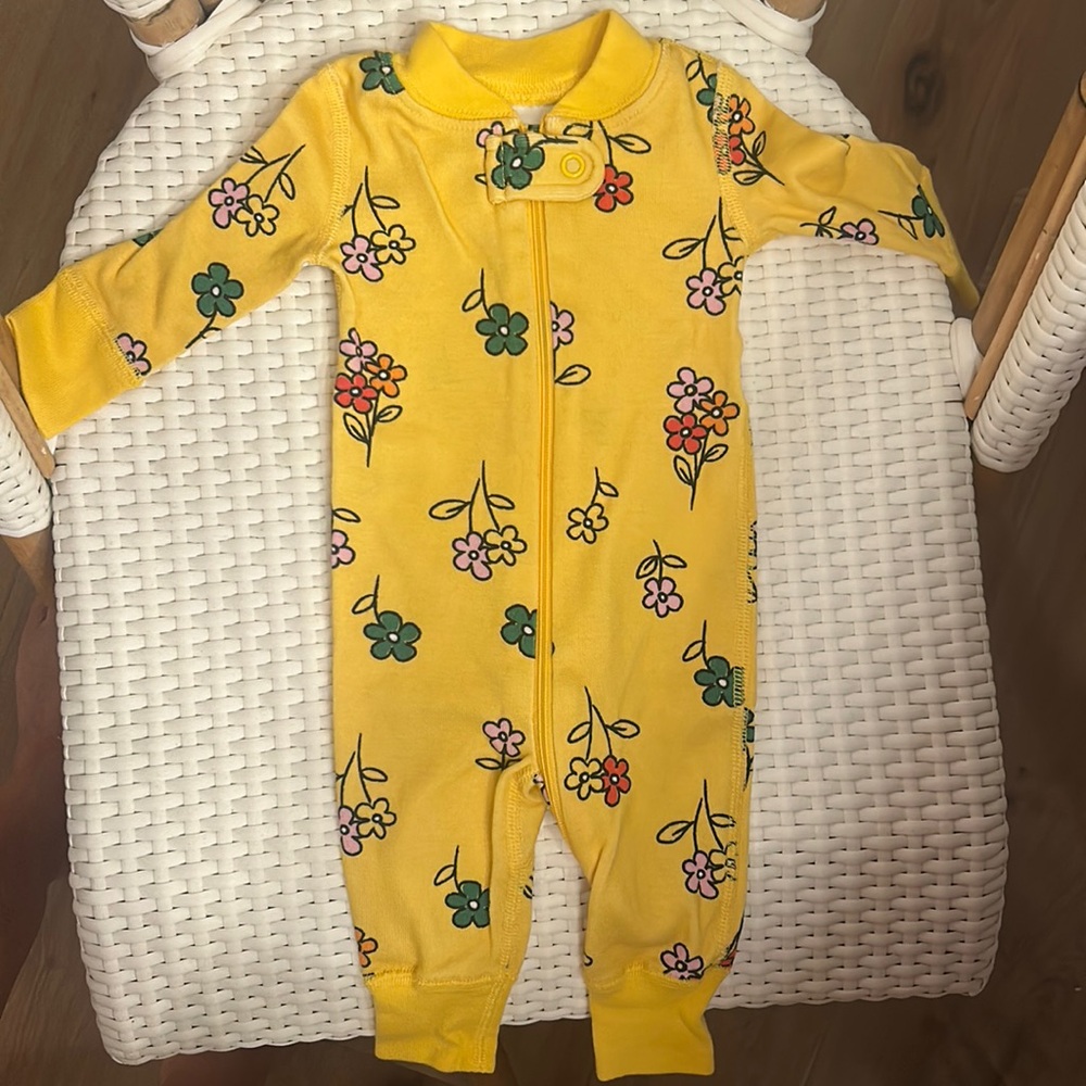 Newborn, yellow, Carl’s and Anderson zip up sleeper/pajamas